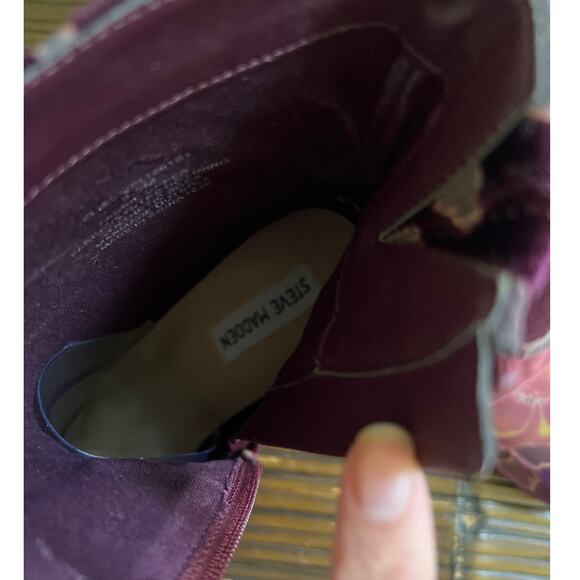 Steve Madden Elissa Grand Burgundy Velvet Floral Chunky Heel Ankle Boot 9.5 - Picture 7 of 8
